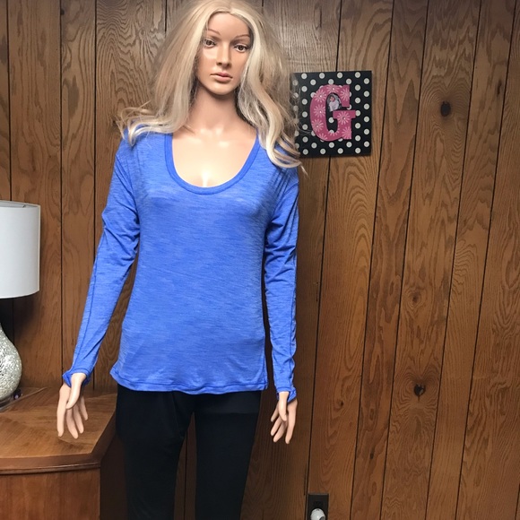 Lululemon 5 Mile Long Sleeve - blue- Size None - measurements In the Photos - Picture 3 of 14
